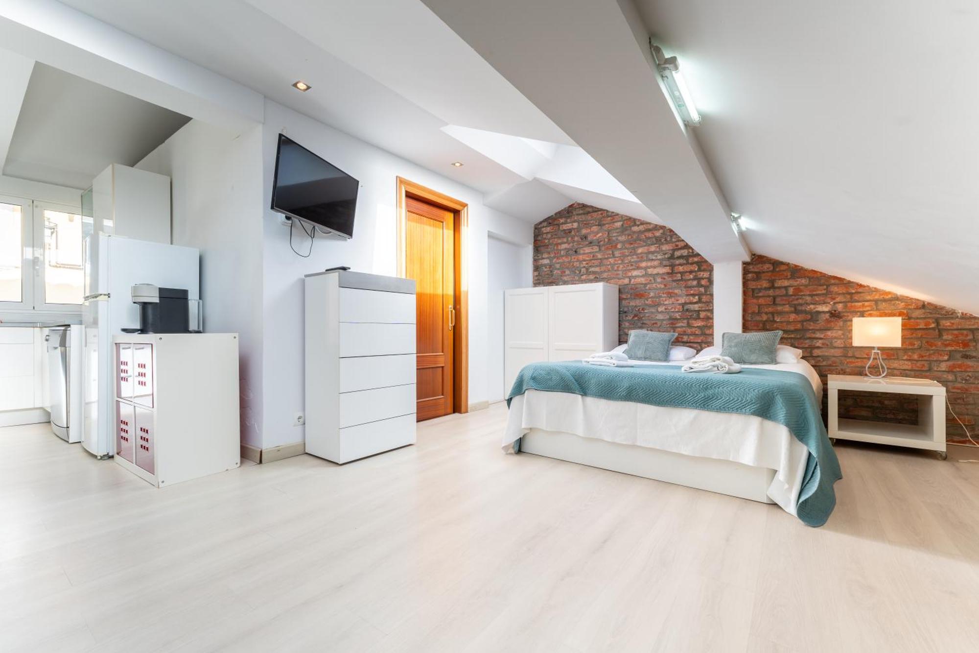 Loft En Calle Emblematica By Urbanhosting Сантандер Экстерьер фото